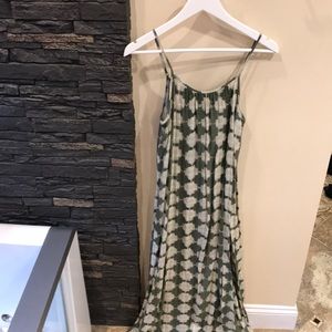 Maxi dress - great condition!